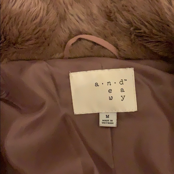 Mauve Faux Fur Coat - Picture 3 of 3